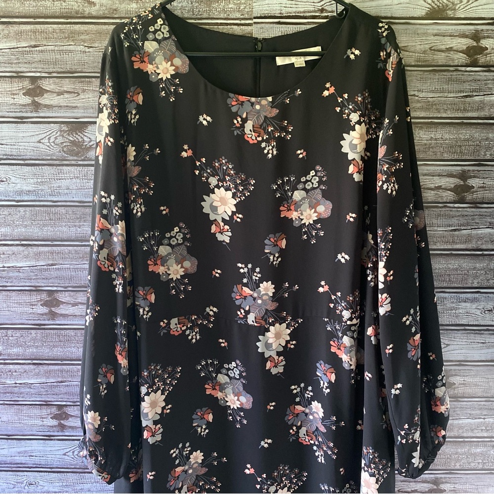 LOFT Plus Women's Floral Print Long-Sleeved Dress Size 22